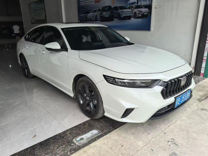 Honda Inspire, 2025 — фото 3 из 10