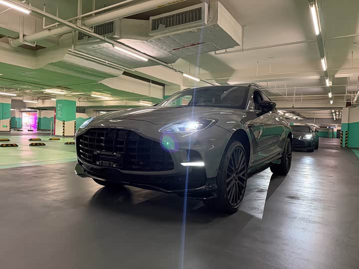 Aston Martin DBX, 2026 — купить в Санкт-Петербурге под ключ