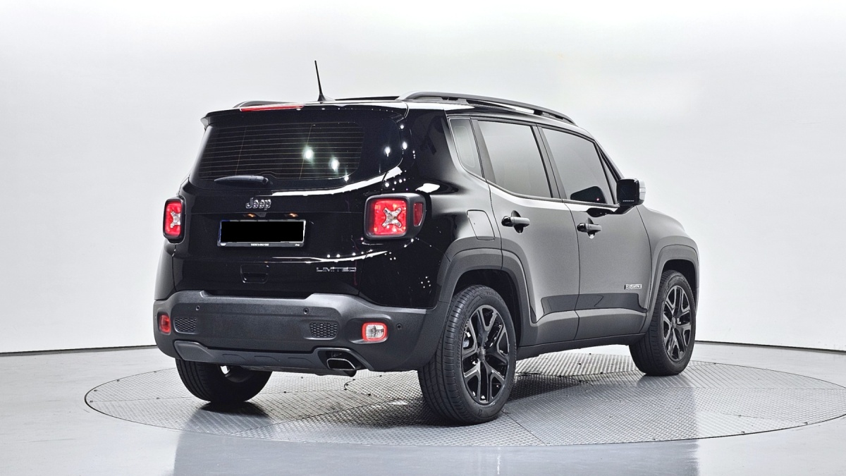 Jeep Renegade, 2022 — фото 2 из 12