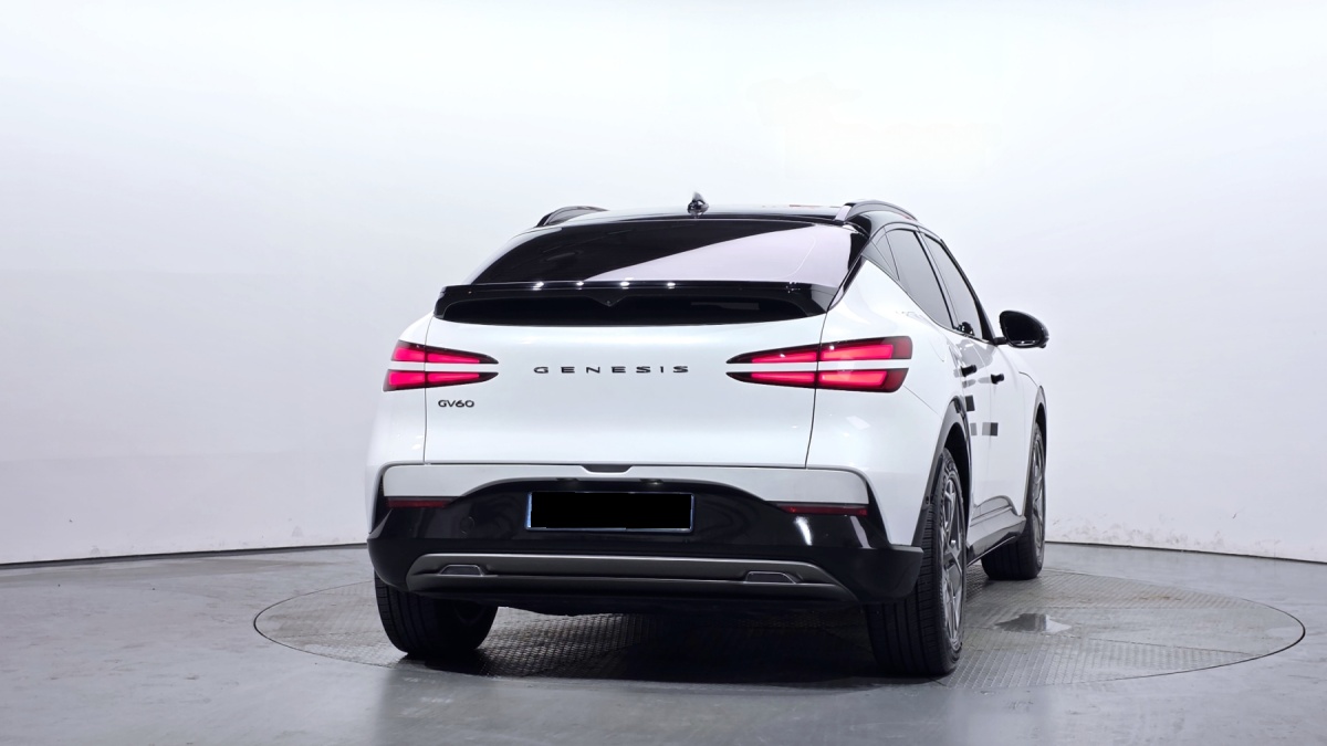 Genesis GV60, 2022 — фото 4 из 12