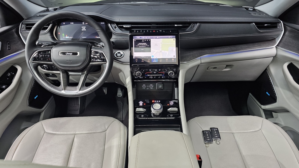 Jeep Cherokee, 2023 — фото 6 из 12