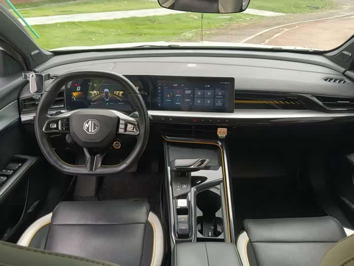 MG Motor 5 Scorpio, 2022 — фото 6 из 9