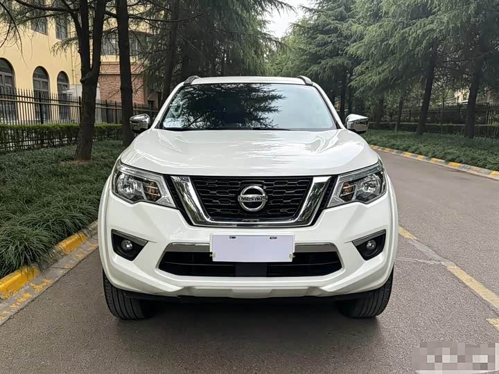 Nissan Terra, 2023 — фото 2 из 9