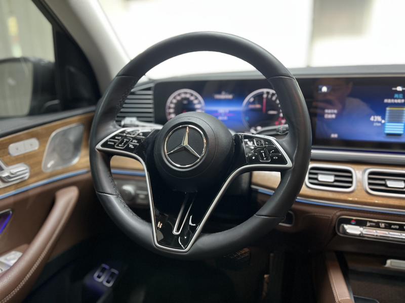Mercedes-Benz GLE-Class Hybrid, 2023 — фото 11 из 12