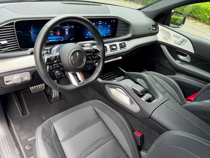 Mercedes-Benz GLE-Class Coupe AMG, 2025 — фото 7 из 9