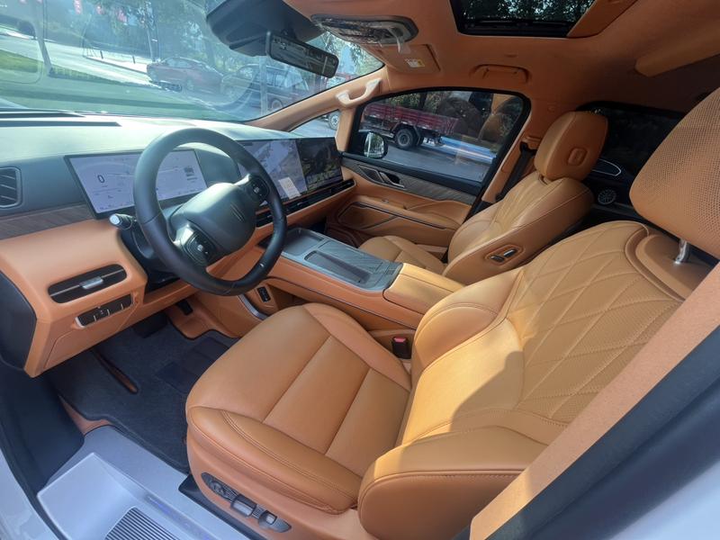 Wey 80 Hybrid, 2025 — фото 11 из 12