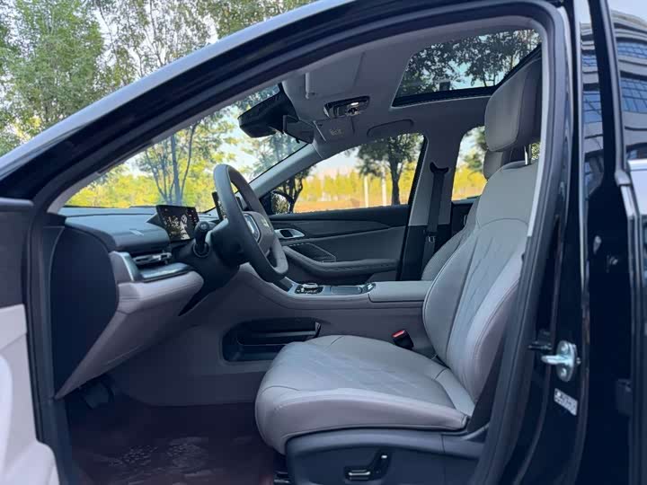 Geely Galaxy A7, 2026 — фото 7 из 9