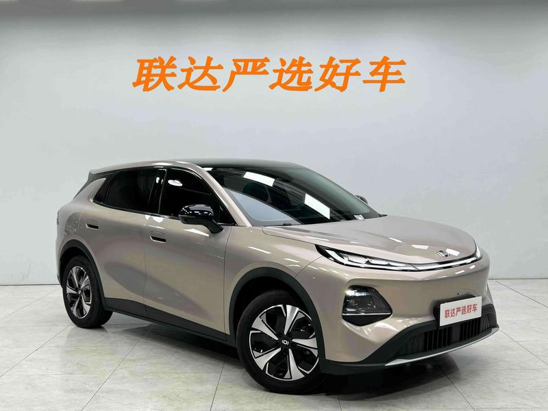 Changan Qiyuan (Nevo) Q05, 2025 — фото 3 из 12