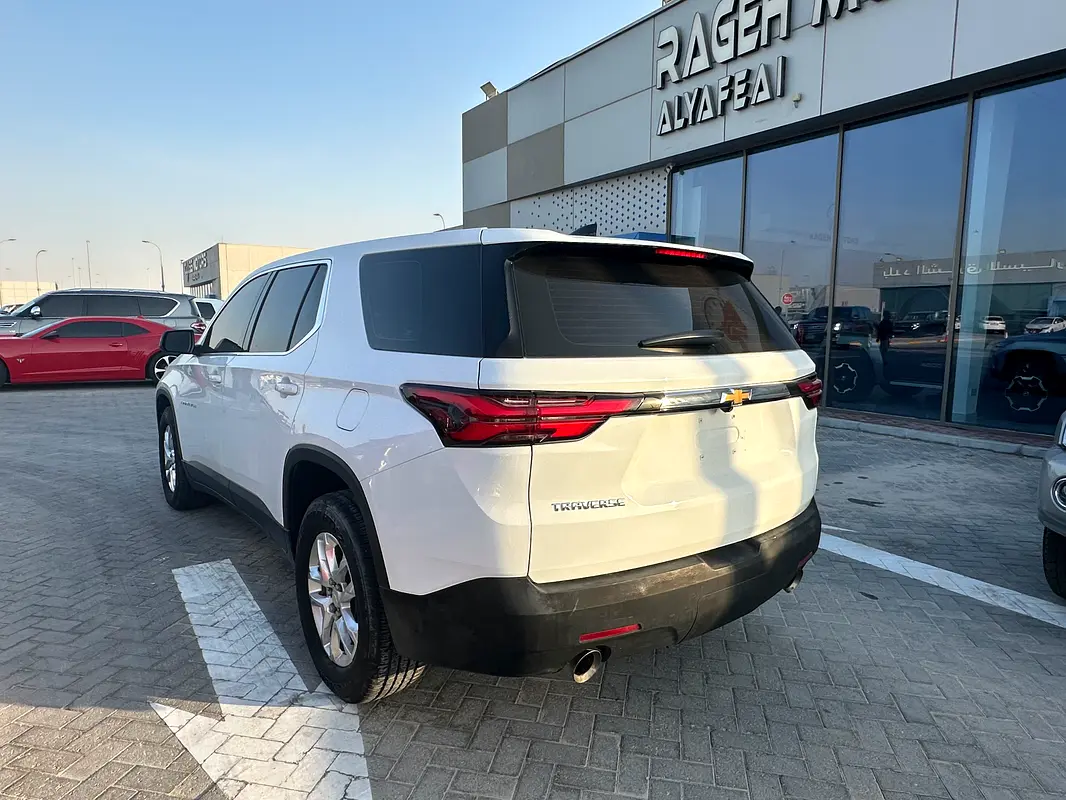 Chevrolet Traverse, 2022 — фото 2 из 10