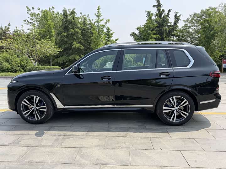 BMW X7, 2026 — фото 7 из 9
