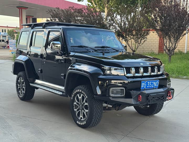 BAIC Beijing BJ40, 2022 — фото 2 из 9