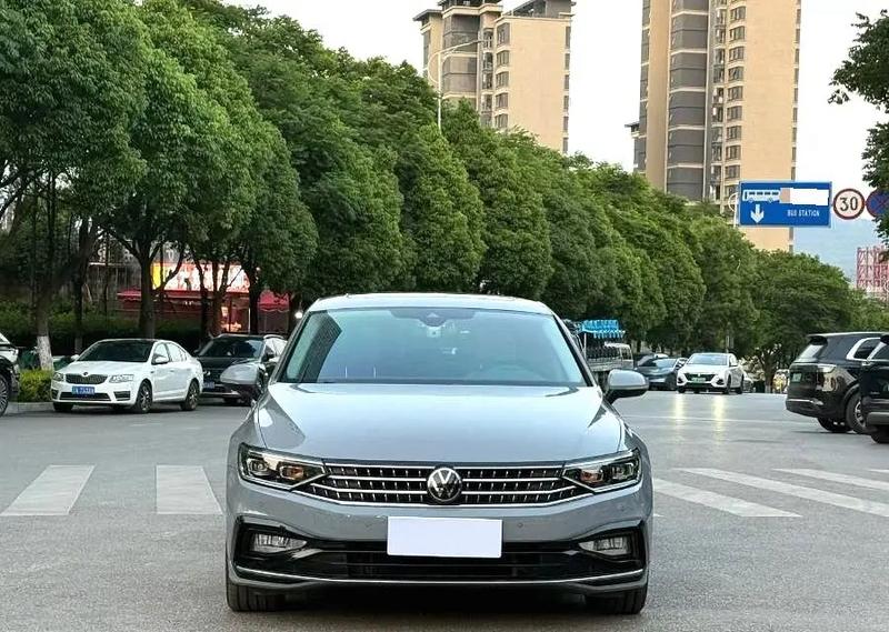 Volkswagen Magotan, 2022 — фото 2 из 10