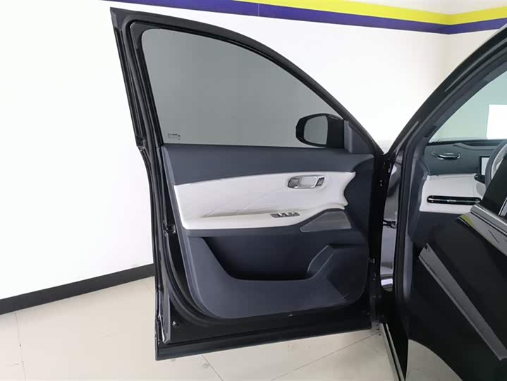Geely Galaxy Starship 7, 2025 — фото 7 из 9