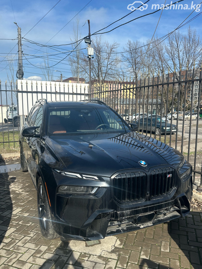 BMW X7, 2025