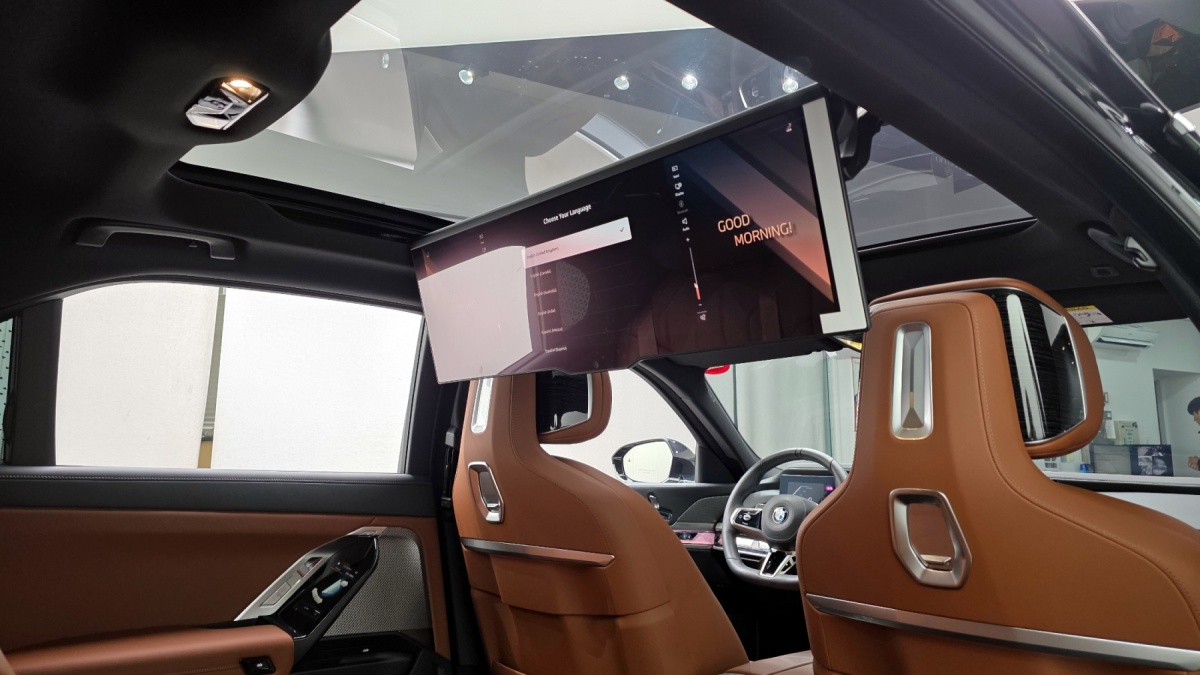 BMW 7 Series, 2025 — фото 12 из 12