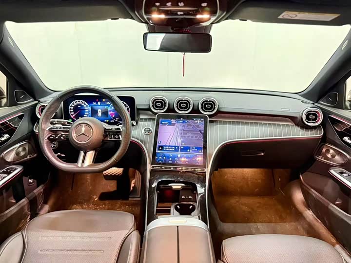 Mercedes-Benz C-Class, 2023 — фото 4 из 9