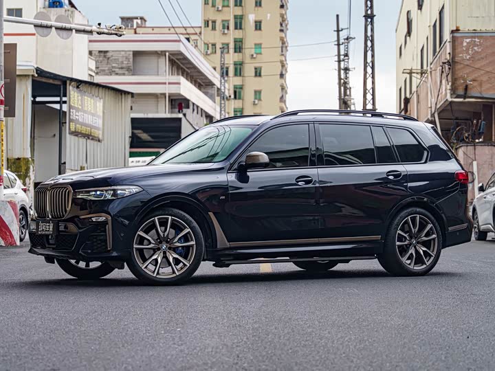 BMW X7, 2022 — купить в Белгороде под ключ