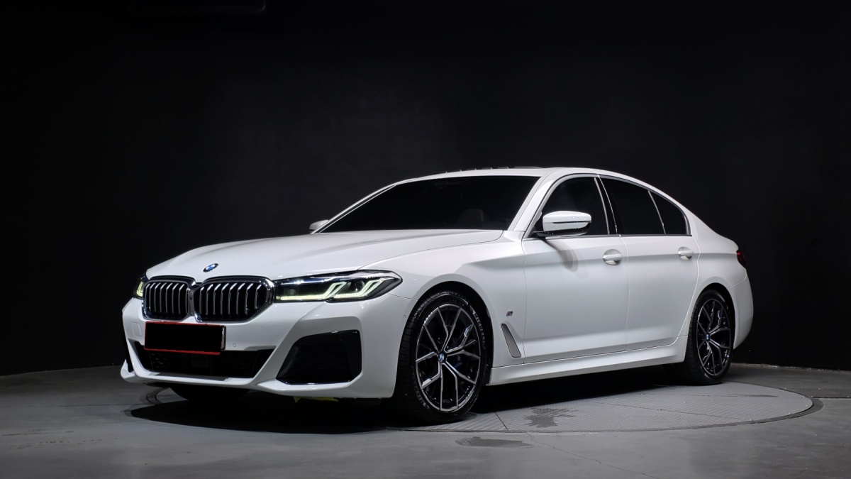 BMW 5 Series, 2023 — купить в Белгороде под ключ