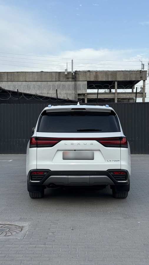 Lexus LX, 2025 — фото 2 из 10