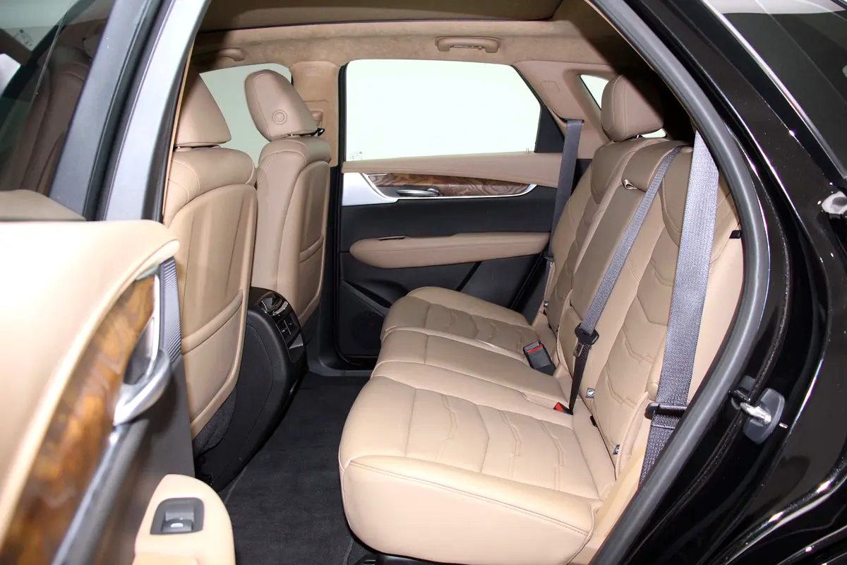 Cadillac XT5, 2024 — фото 9 из 10