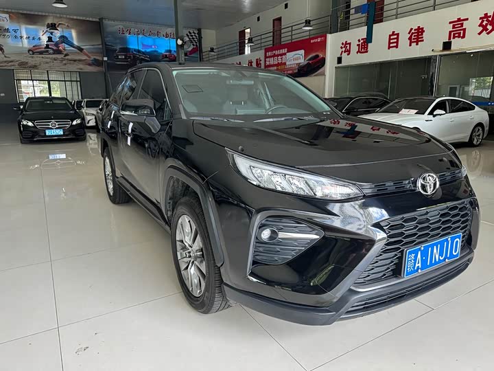Toyota Wildlander, 2023 — фото 3 из 9