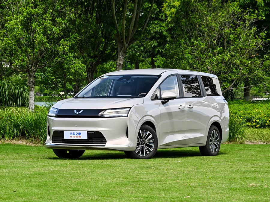 Wuling Starlight 730 Hybrid/EV, 2026 — купить в Чебоксарах под ключ
