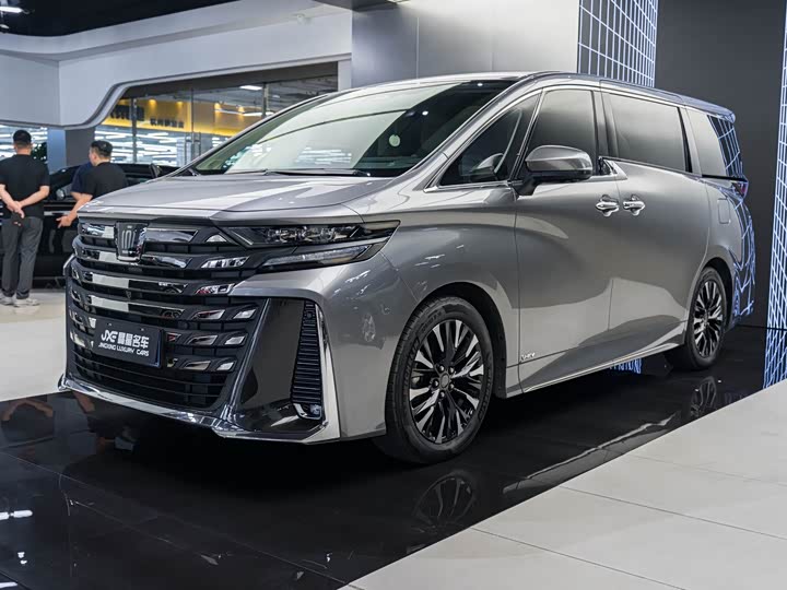 Toyota Vellfire, 2024 — купить в Санкт-Петербурге под ключ