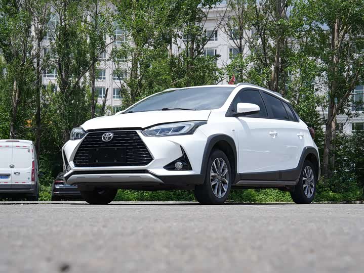 Toyota Yaris L Hatchback, 2022 — купить в Чебоксарах под ключ