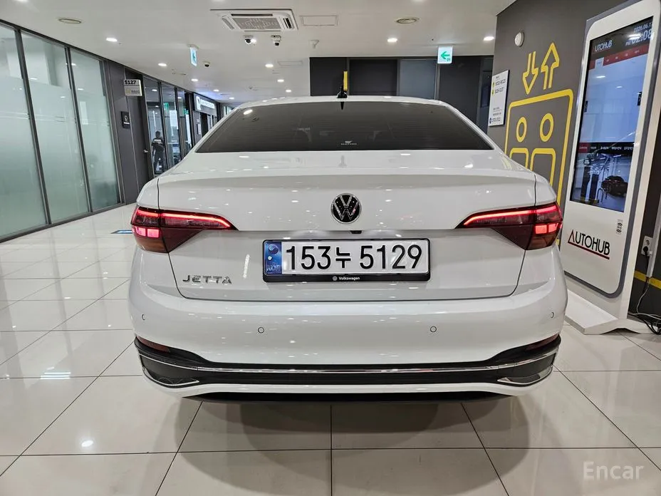 Volkswagen Jetta, 2023 — фото 4 из 12