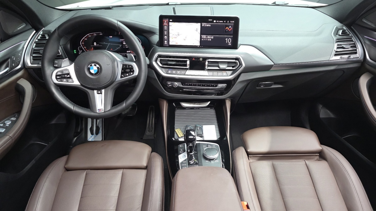 BMW X4, 2022 — фото 7 из 12