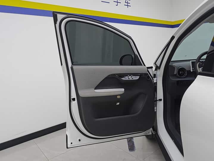 BAIC Arcfox Kaola S, 2025 — фото 7 из 9