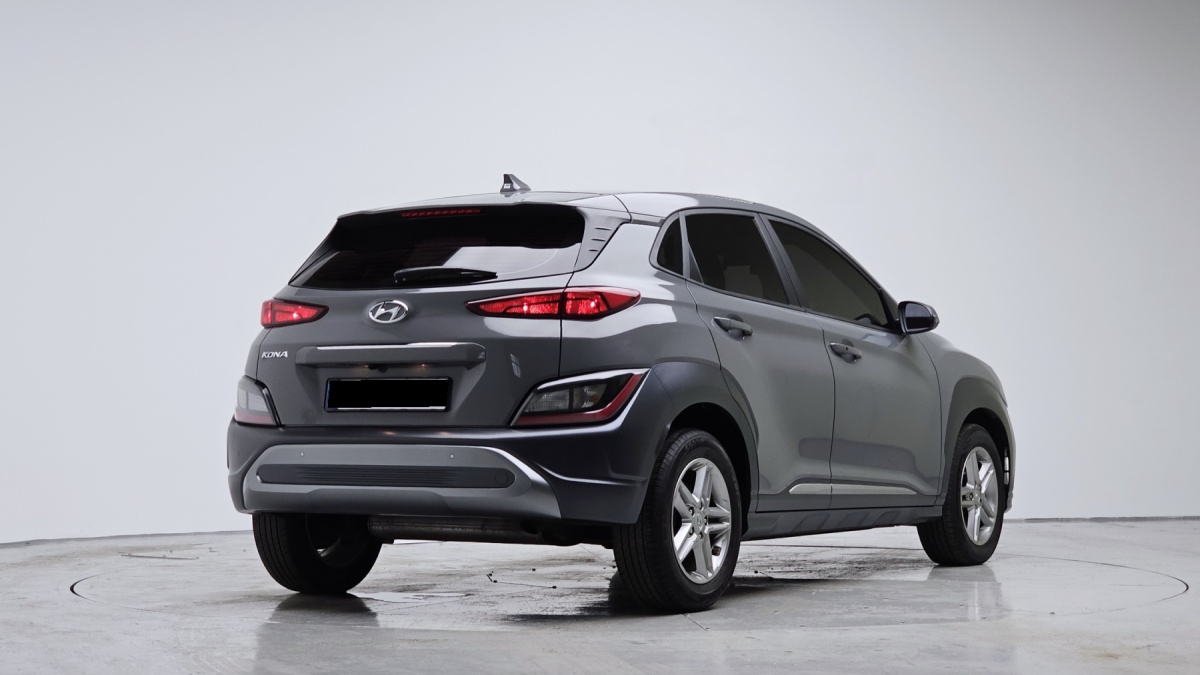 Hyundai Kona, 2022 — фото 2 из 12