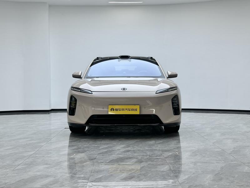 Nio ET5, 2025 — фото 2 из 12