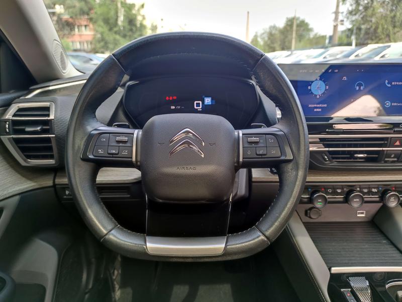 Citroen C5 X, 2023 — фото 9 из 12
