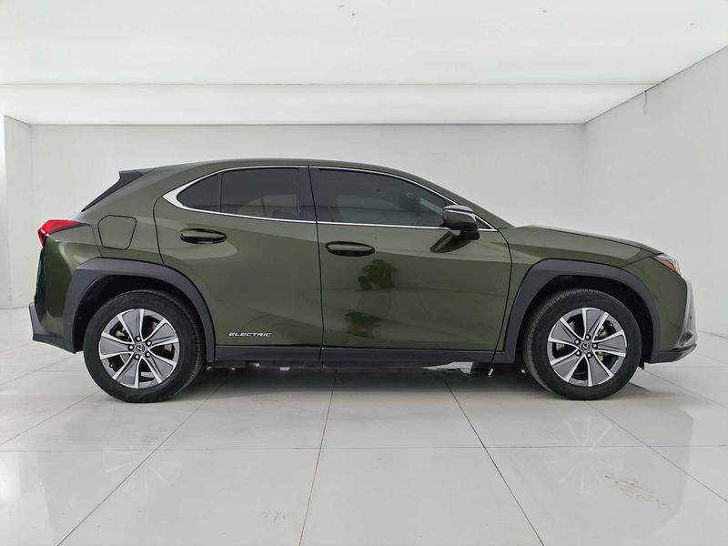 Lexus UX Hybrid, 2022 — фото 8 из 12