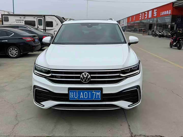 Volkswagen Tiguan L Pro, 2022 — фото 2 из 9