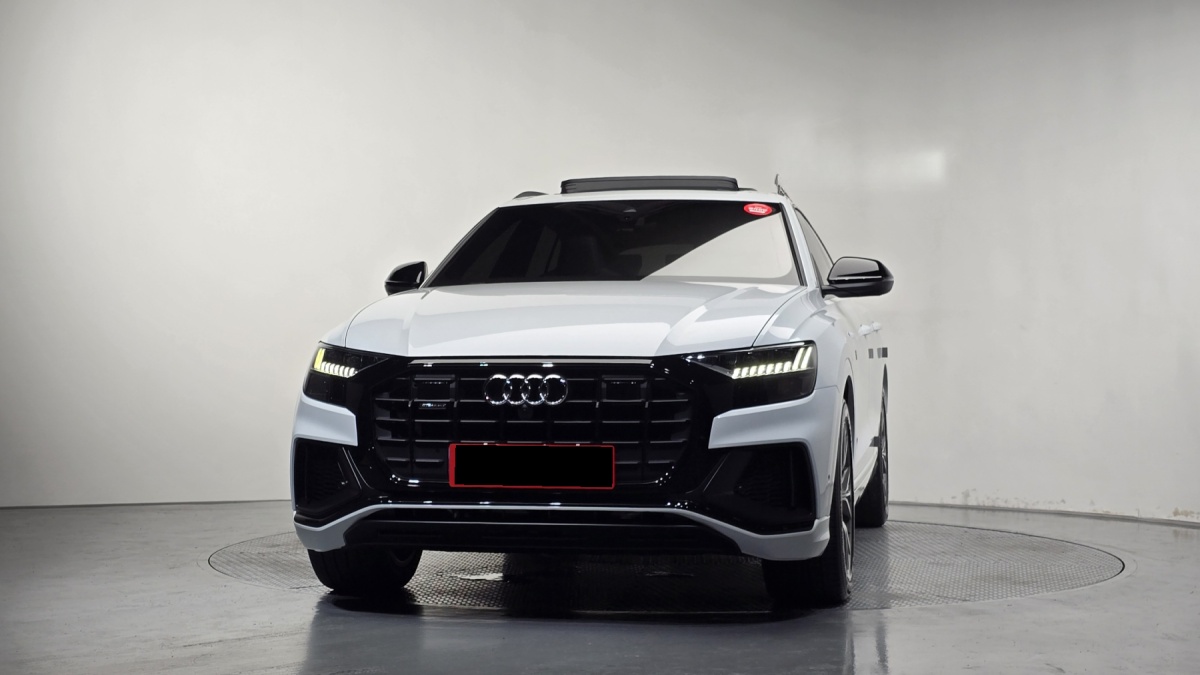 Audi Q8, 2022 — фото 3 из 12