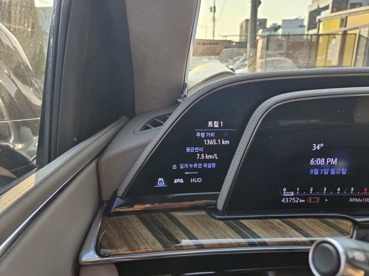 Cadillac Escalade, 2022 — купить в Владимире под ключ