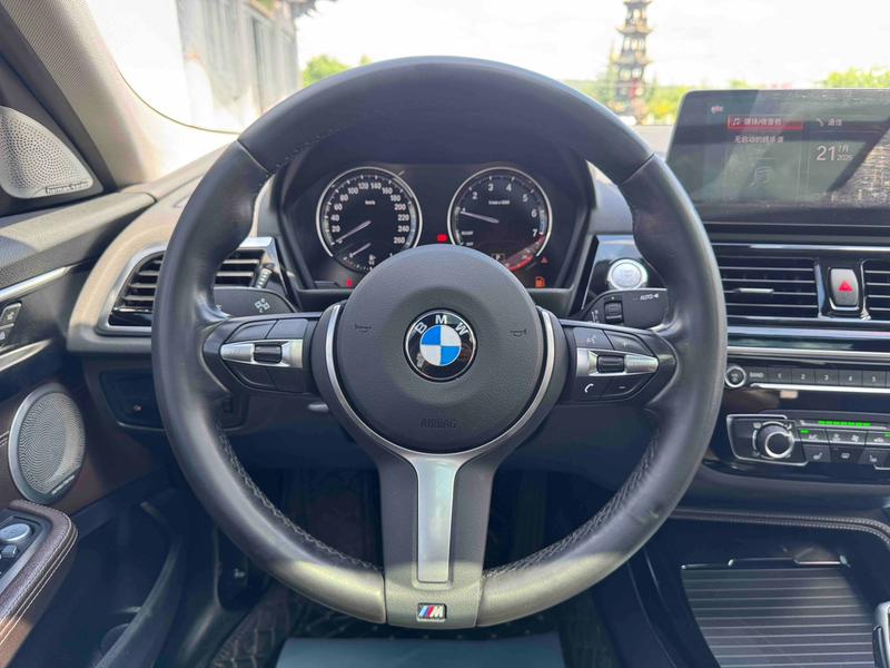 BMW 1 Series, 2022 — фото 10 из 12