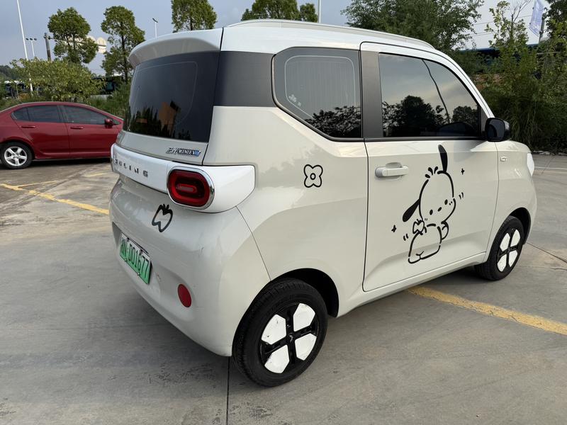Wuling Mini EV, 2023 — фото 6 из 11