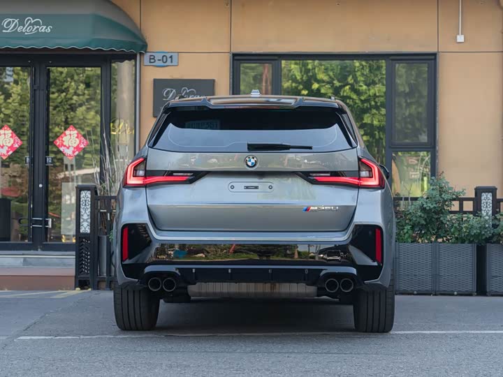 BMW X1 M35Li, 2025 — фото 5 из 9