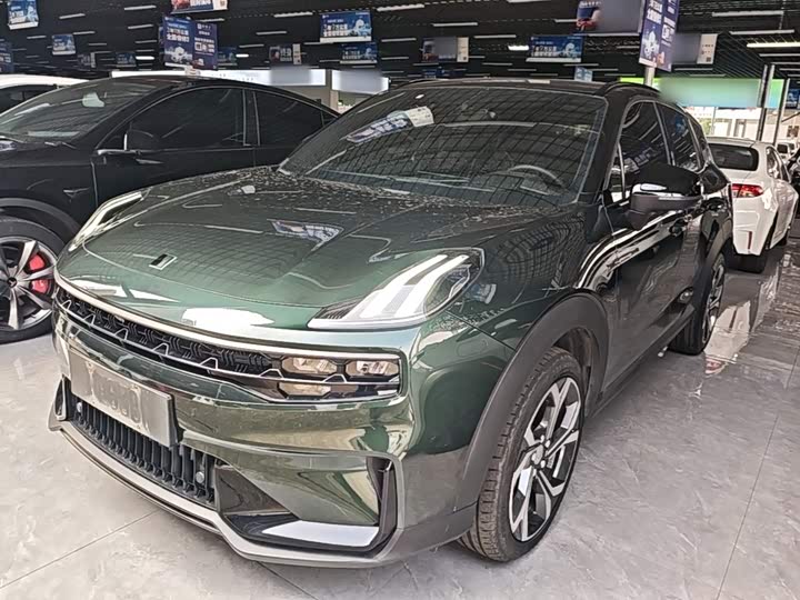 Lynk & Co 06 EM-P Hybrid, 2023 — купить в Орле под ключ