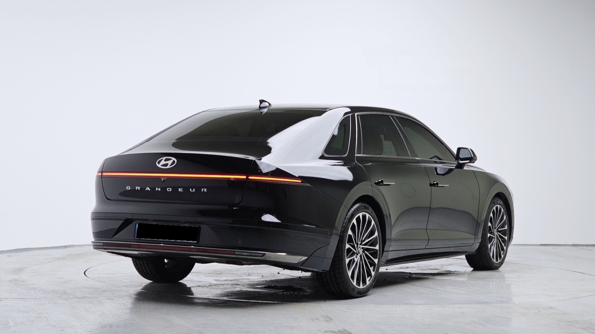 Hyundai Grandeur, 2023 — фото 2 из 12