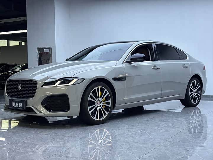 Jaguar XF L, 2025 — купить в Москве под ключ