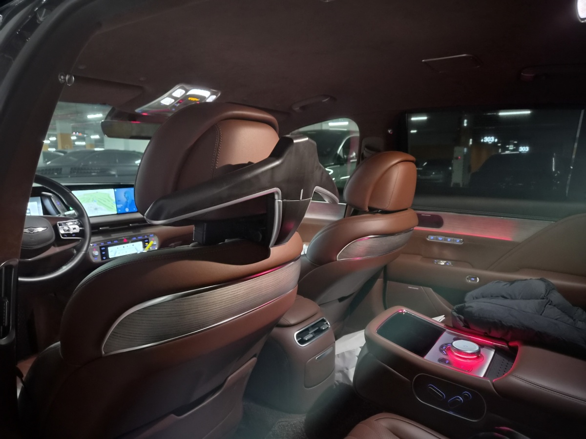 Genesis G90, 2022 — фото 9 из 12