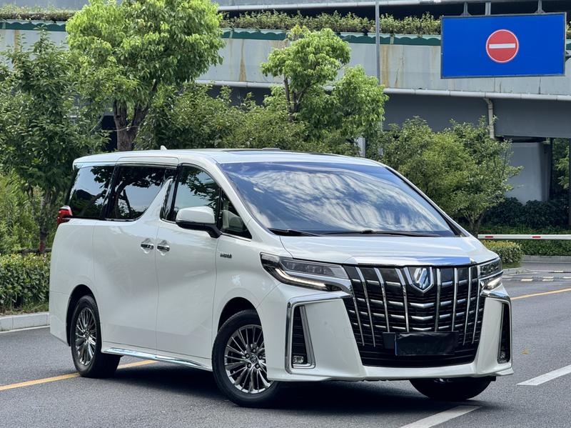 Toyota Alphard, 2022 — фото 3 из 12
