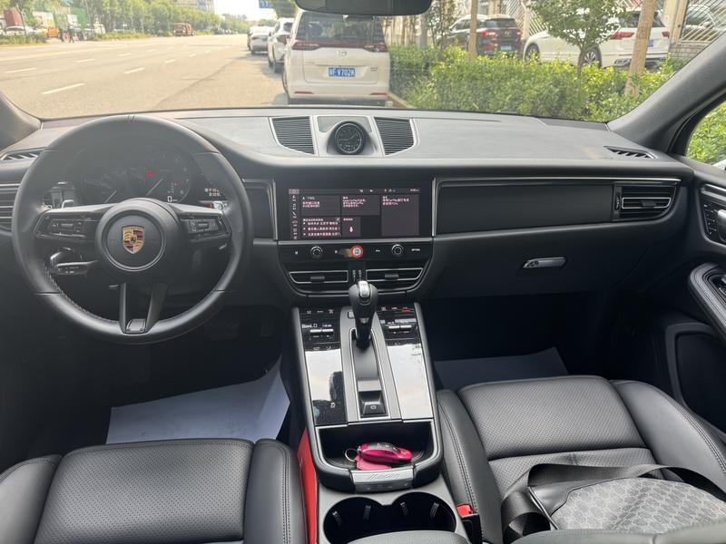 Porsche Macan, 2022 — фото 6 из 12