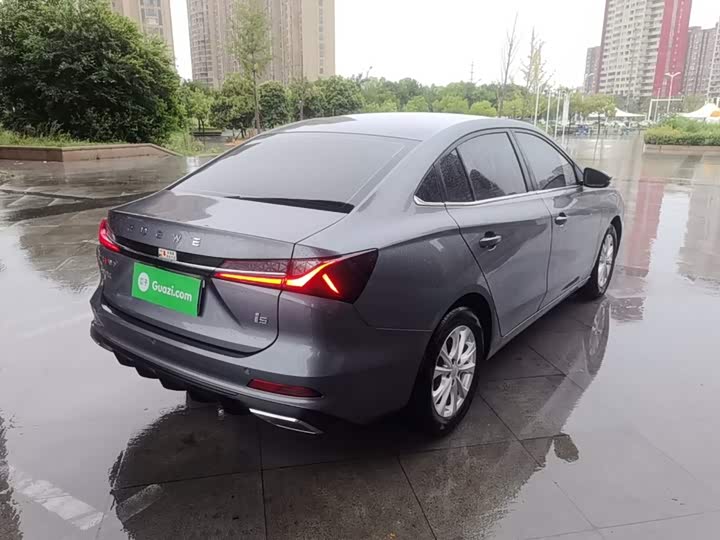 Roewe i5, 2025 — фото 7 из 9