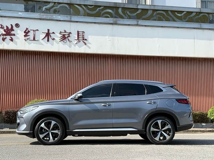 BYD Song Plus Hybrid/EV, 2022 — фото 4 из 9