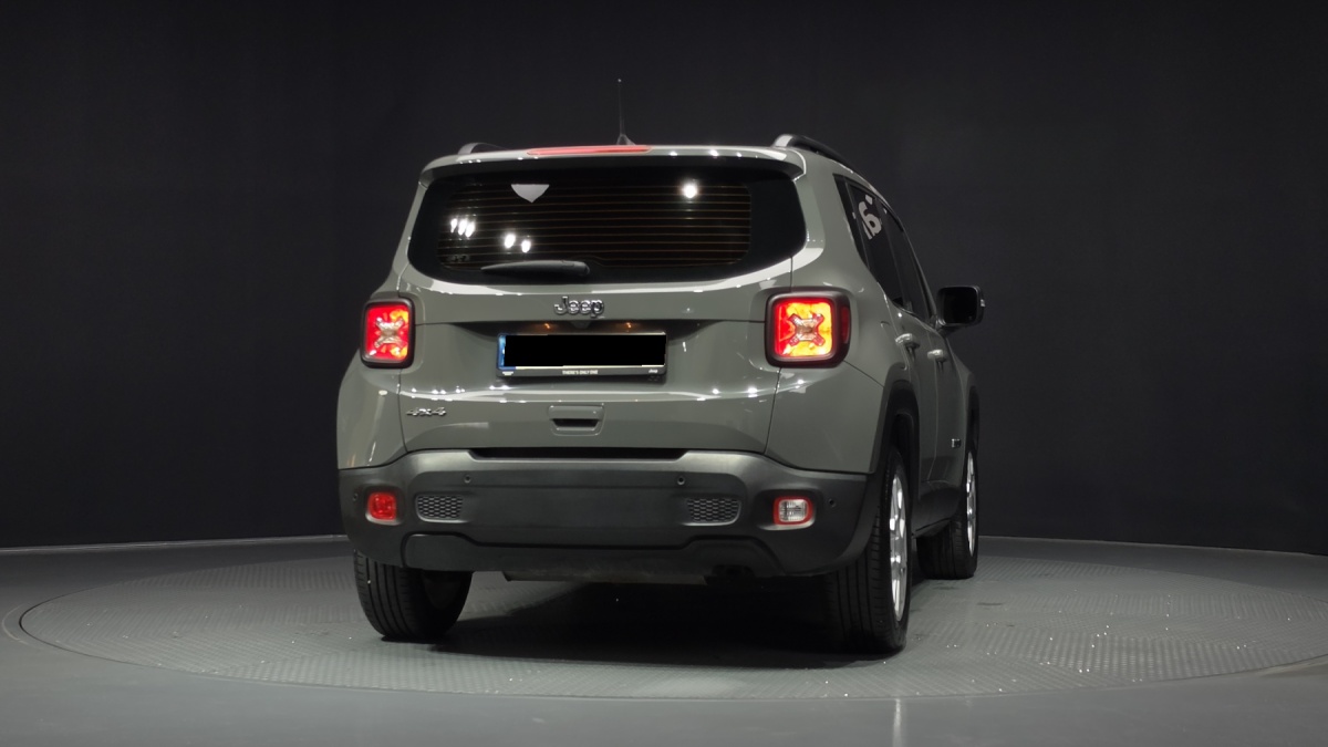 Jeep Renegade, 2022 — фото 4 из 12